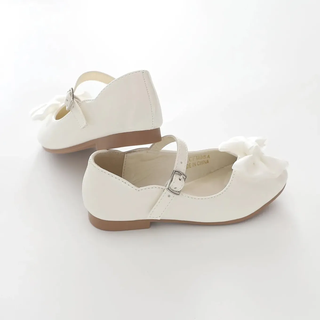 Girl's Patent Ivory Shoes